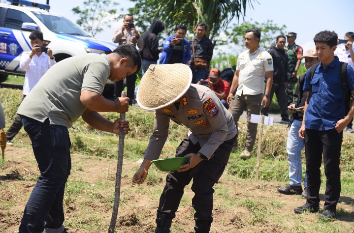 Polres Bondowoso bersinergi dengan Pemkab Bondowoso mendukung program ketahanan pangan