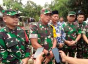 Tim Wasev TMMD ke-126 Kodim 0616/Indramayu Tinjau Pengerjaan TPT, Rutilahu, dan Pengerasan Jalan di Desa Longok