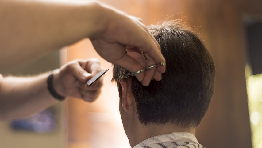 Masih Hadats Besar, Bolehkah Potong Rambut atau Kuku ??