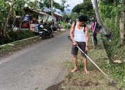 Desa Gunungsari Kecamatan Maesan Gelar Giat Bersih-Bersih Rutin Setiap Jumat Berkah