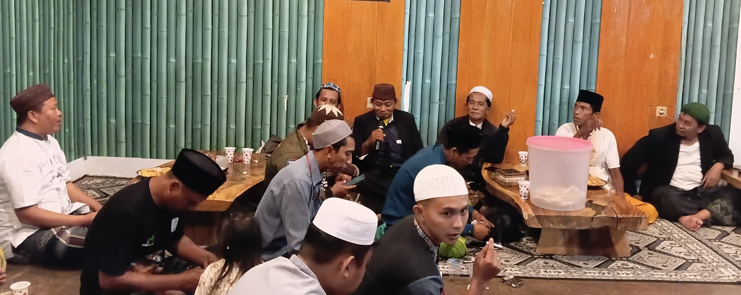 Istighasah dan Haul Masyaikh P4 NJ Jambesari Digelar Bersamaan dengan Peringatan Hari Guru 2025