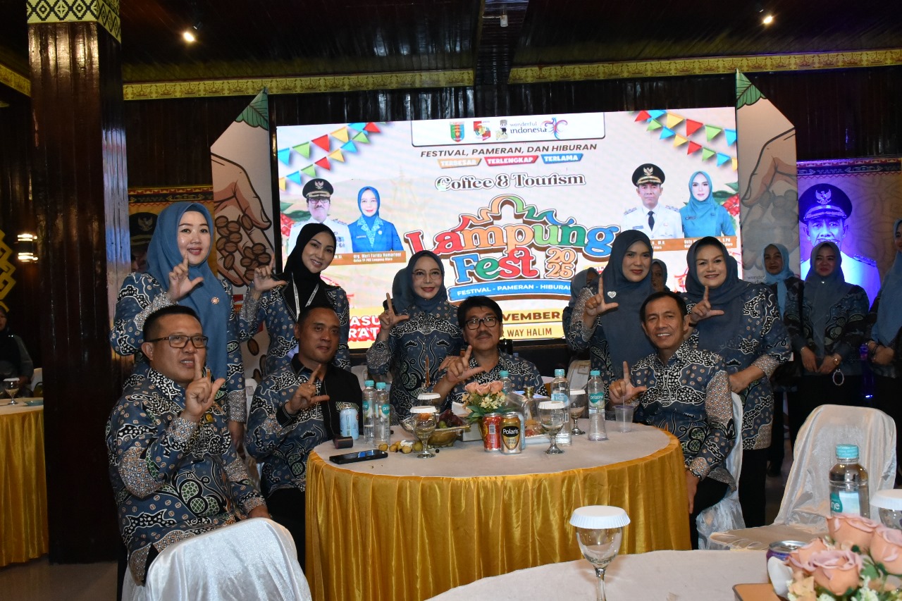 Bupati Dan Wakil Bupati Gaungkan Kopi Dan Pariwisata Lampung Utara pada Grand Opening Lampung Fest 2025