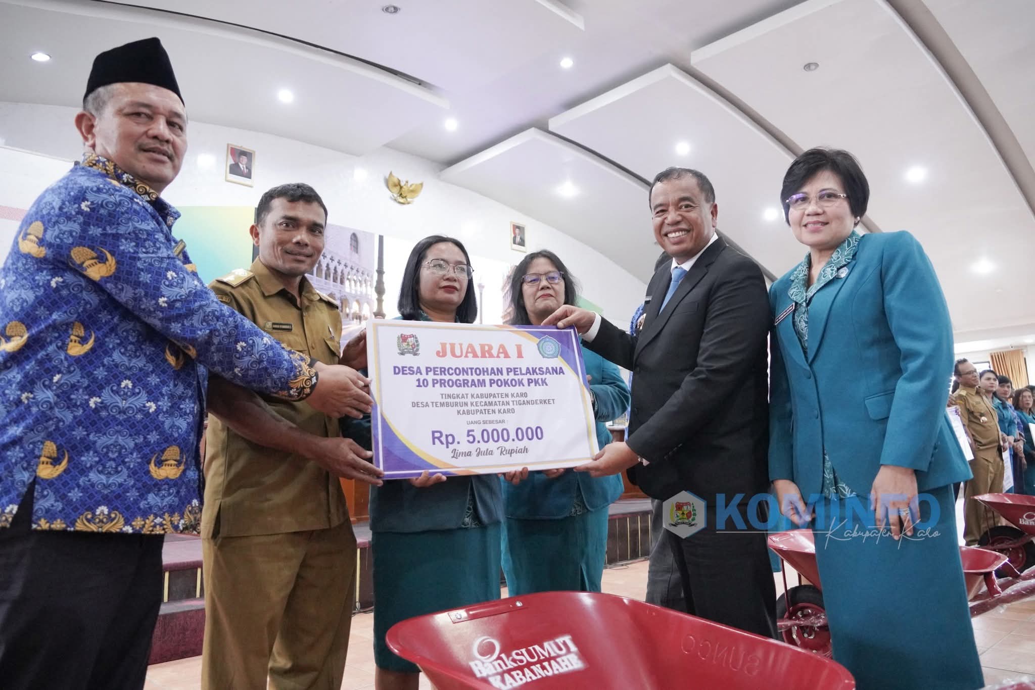 TP PKK Kabupaten Karo Gelar Sosialisasi Pengembangan Kepribadian dan Motivasi Kerja bagi Kader Desa