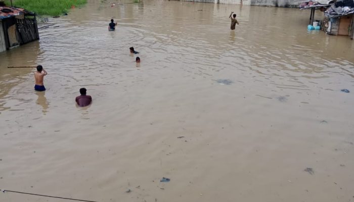 Ketua DPD Partai Ummat Kabupaten Bekasi Soroti Banjir di Cikarang Kota