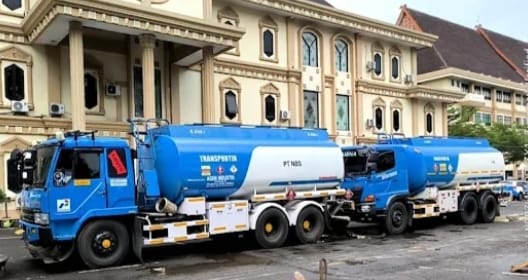 Dua Mobil Tanki PT NBS Angkut BBM Ilegal Diamankan Ditreskrimsus Polda Jambi