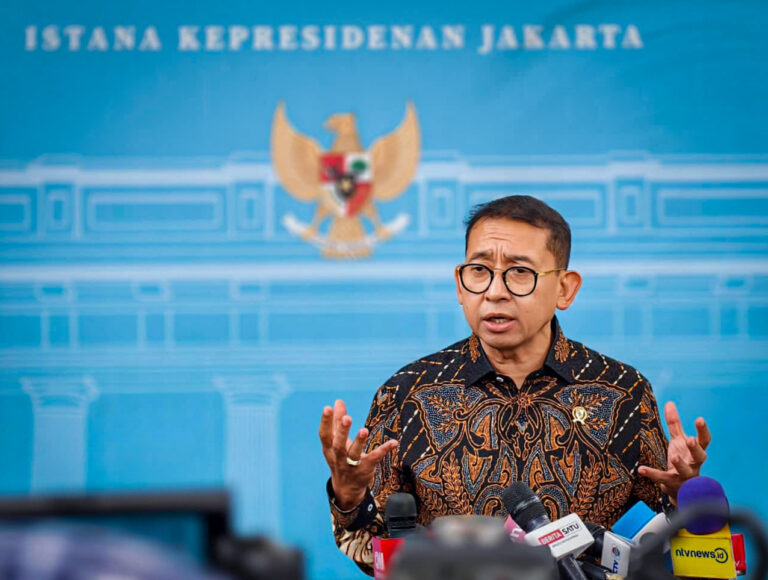 Jelang Hari Pahlawan, Presiden Prabowo Bersama Mentri Kebudayaan Bahas Pemberian Gelar Kepahlawanan Nasional