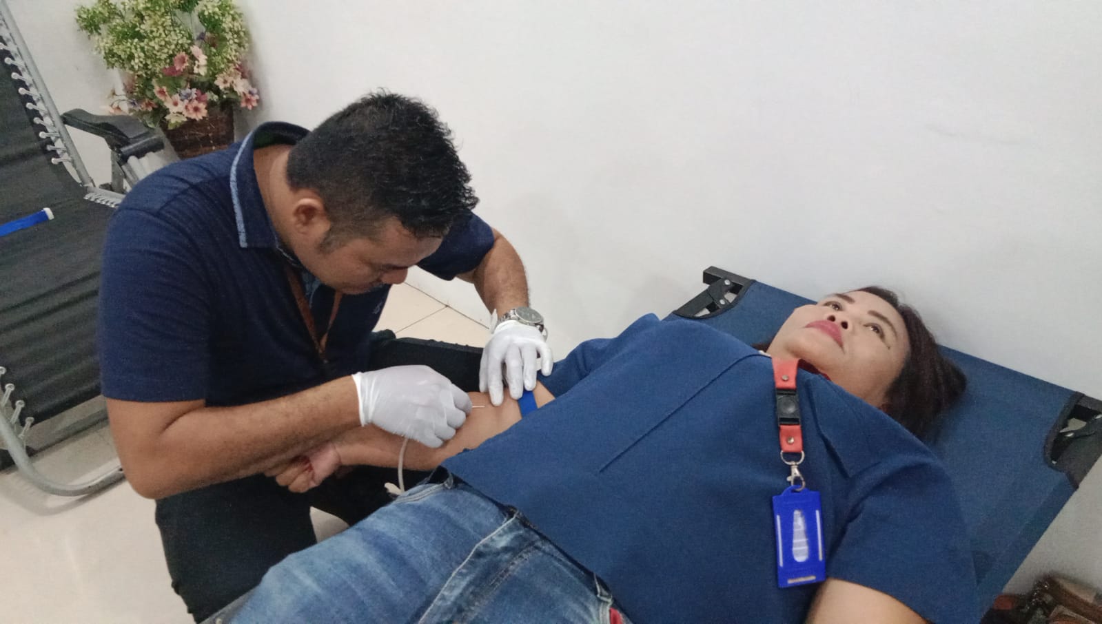 Media Ikut Serta Donor Darah di HUT ke-14 Partai NasDem Tapteng