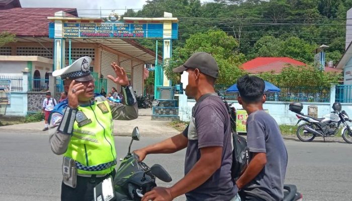 Operasi Zebra Toba 2025 Hari Kedua: Intensitas Edukasi dan Pengawasan Lalu Lintas di Sumut Semakin Ditingkatkan Operasi Zebra Toba 2025 Hari Kedua: Intensitas Edukasi dan Pengawasan Lalu Lintas di Sumut Semakin Ditingkatkan