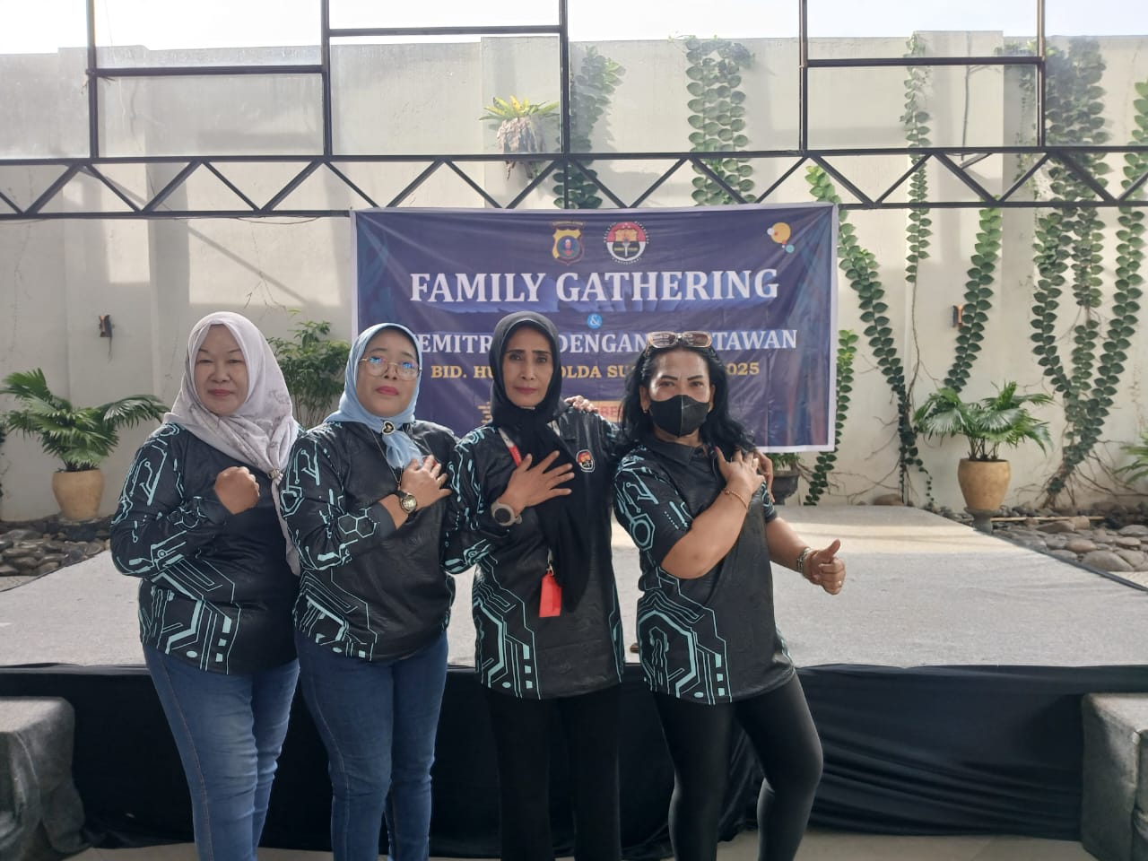 Polda Sumut Gelar Family Gathering Bersama Wartawan, Perkuat Sinergi dan Profesionalisme Pers Polda Sumut Gelar Family Gathering Bersama Wartawan, Perkuat Sinergi dan Profesionalisme Pers