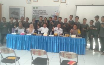Dalam Rangka Menciptakan Lingkungan Yang Bersih dan Sehat Pemerintah Desa Modong Menggelar Pelatihan Pengelolaan Sampah