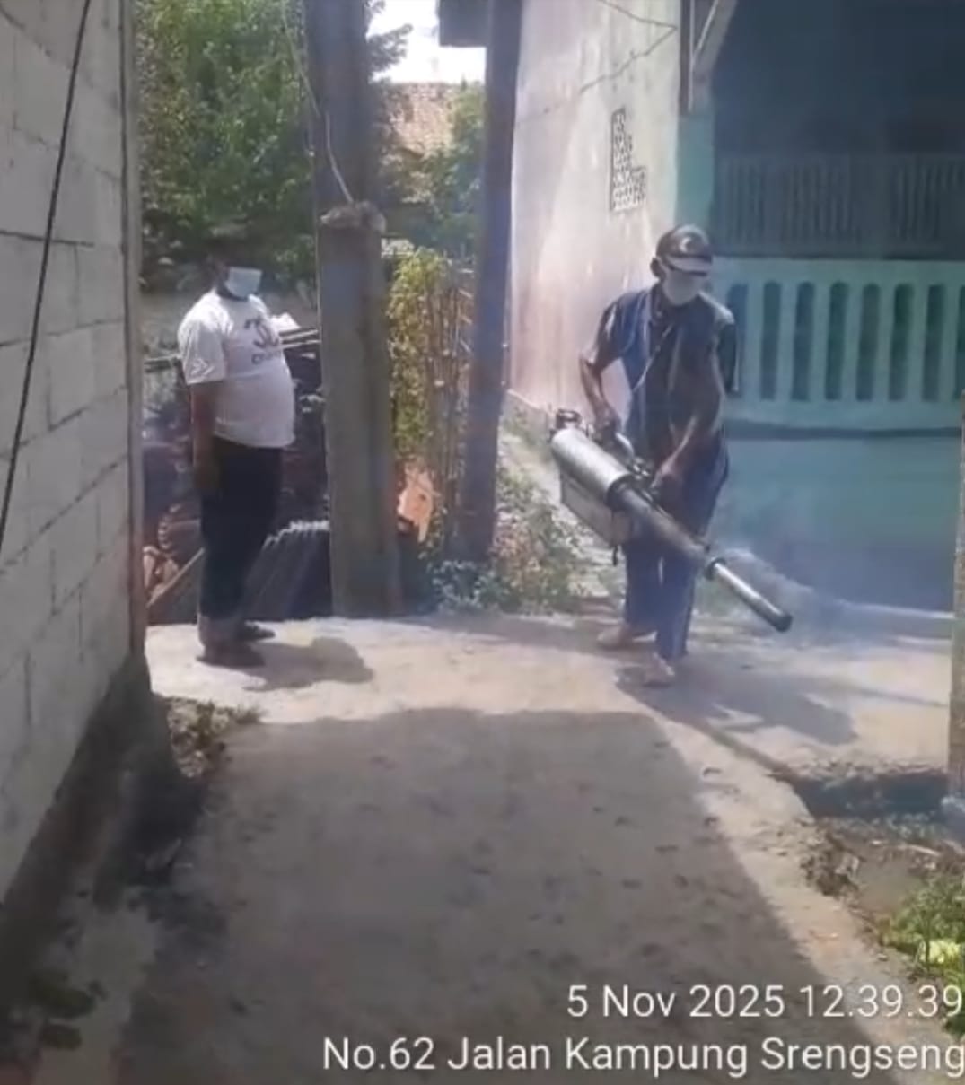 Salam Perubahan Jilid II Gelar Bakti Sosial, Warga Kampung Gandu Poncol Apresiasi