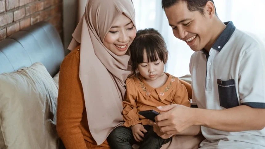 Batasan Interaksi Perlakuan Laki-laki pada Anak Perempuan, Begini Aturan Hukum Fiqihnya..