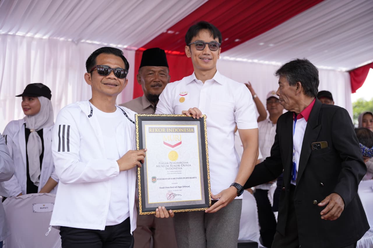 Purwakarta Raih Rekor MURI Parade Drum Terbanyak di Hari Jadi Purwakarta dan HUT RI ke-80