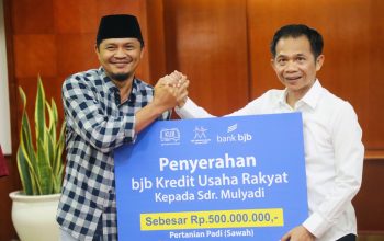 Bupati Purwakarta Sosisalisasikan KUR dan Kredit Alsintan ke Petani