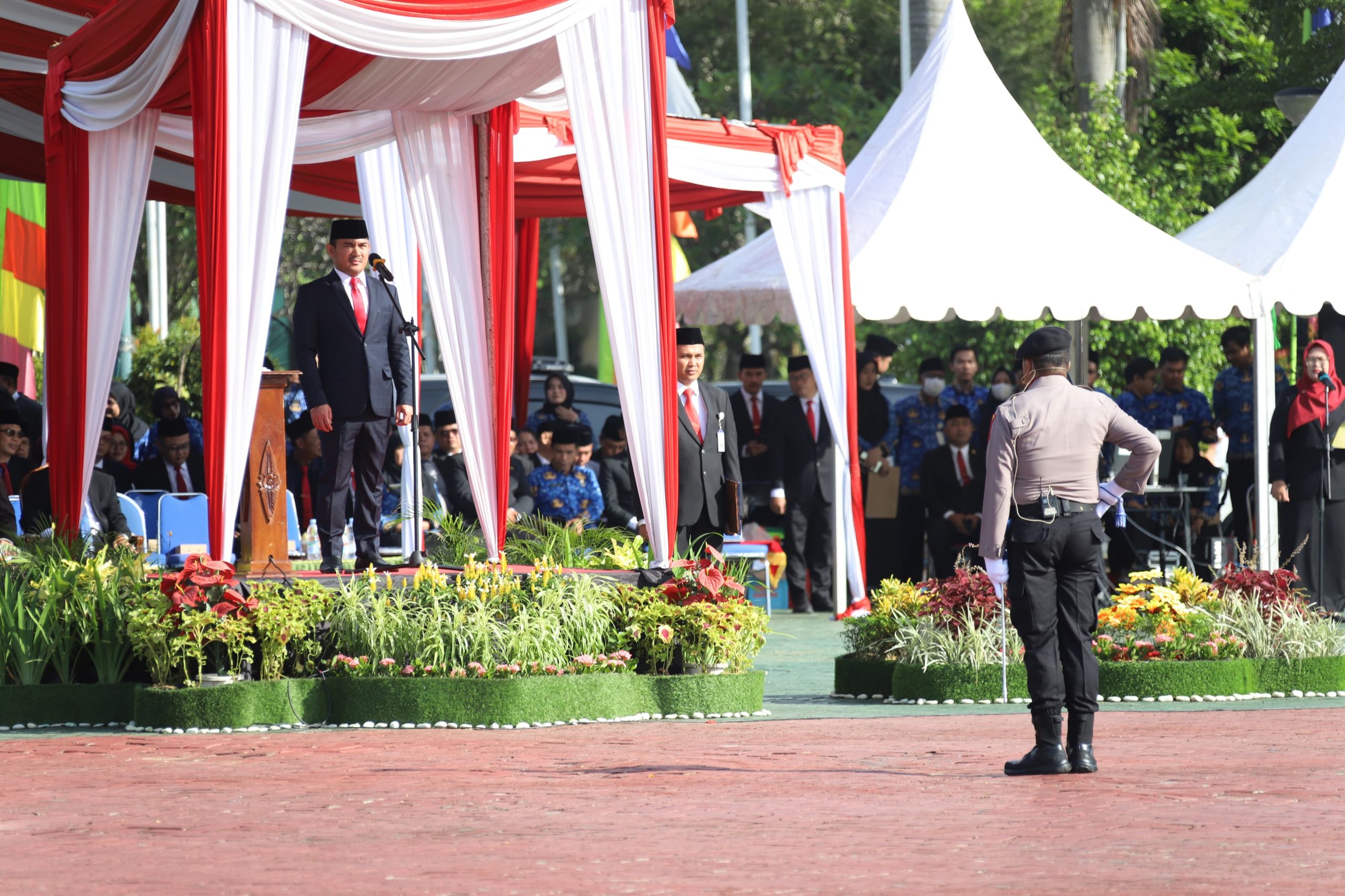 Peringatan Hari Pahlawan Nasional Ke-80, Bupati Bekasi Ajak Seluruh Pihak Terus Nyalakan Api Perjuangan Membangun Daerah