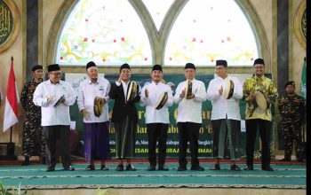 Apresiasi Konfercab X PCNU Bekasi di Pesantren Siraajul Ummah, Bupati Ade Kunang Ajak Jamaah PCNU Perkuat Kolaborasi Bangun Daerah Bekasi