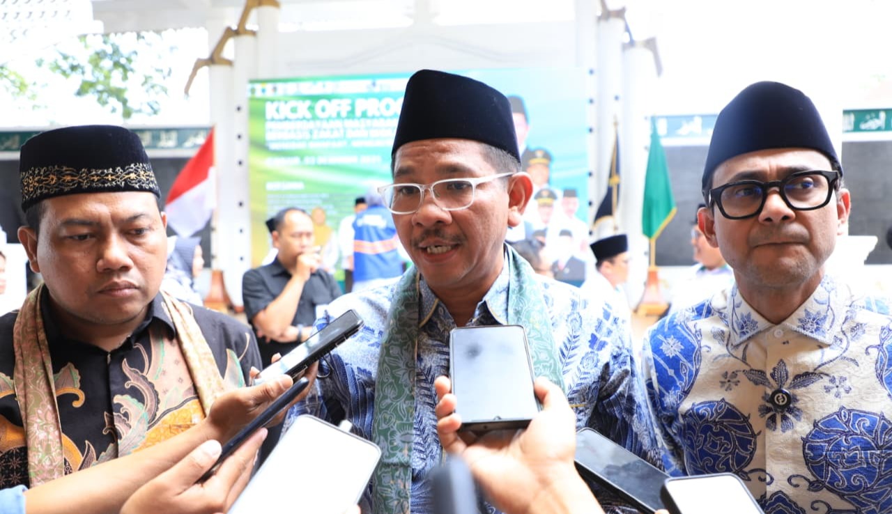 Kemenag Ajak Umat Muslim Gelar Salat Gaib dan Galang Solidaritas Bantuan Penyintas Banjir