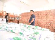Wali Kota Sibolga Pastikan Pasokan Logistik dan Pangan Aman untuk Seluruh Warga Terdampak Banjir dan Longsor