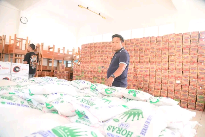 Wali Kota Sibolga Pastikan Pasokan Logistik dan Pangan Aman untuk Seluruh Warga Terdampak Banjir dan Longsor