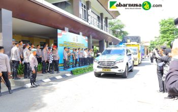 * Polda Lampung Kirim Bantuan Logistik  Untuk Korban Bencana  Alam  Di Sumatera Barat *