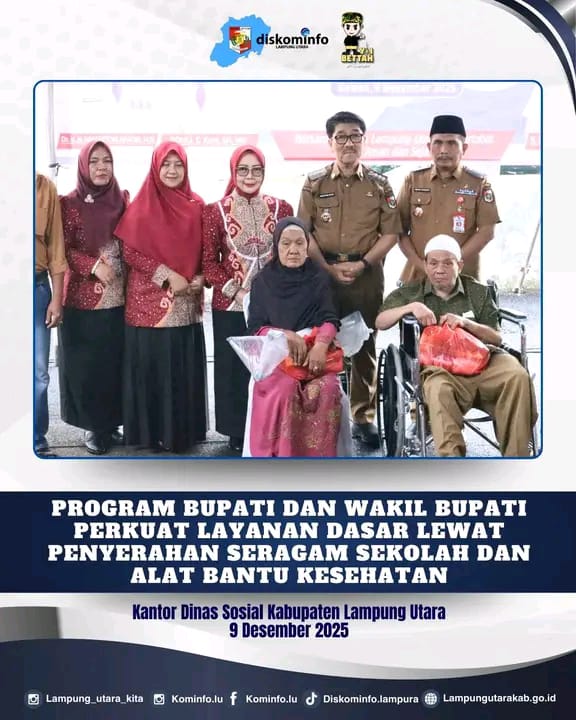 Program Bupati Dan Wakil Bupati Perkuat Layanan Dasar Lewat Penyerahan Seragam Sekolah Dan Alat Bantu kesehatan