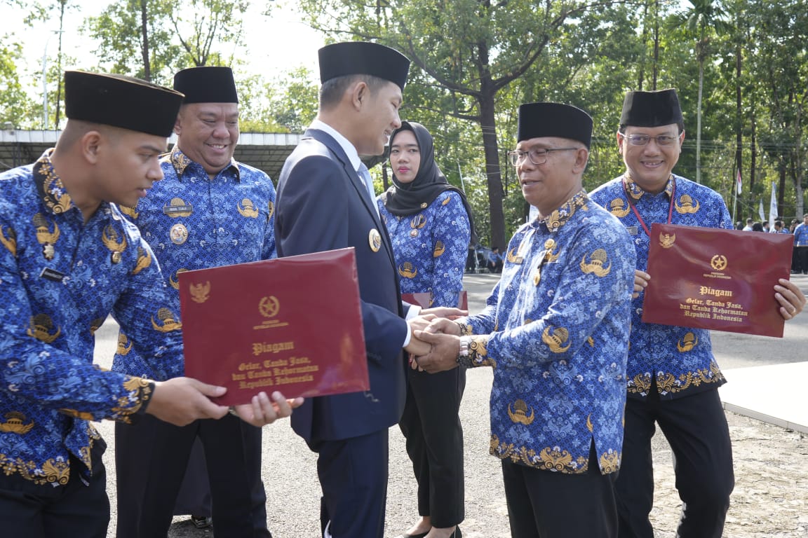 Upacara HUT Ke-54 KORPRI di Setda PALI Berlangsung Khidmat Upacara HUT Ke-54 KORPRI di Setda PALI Berlangsung Khidmat