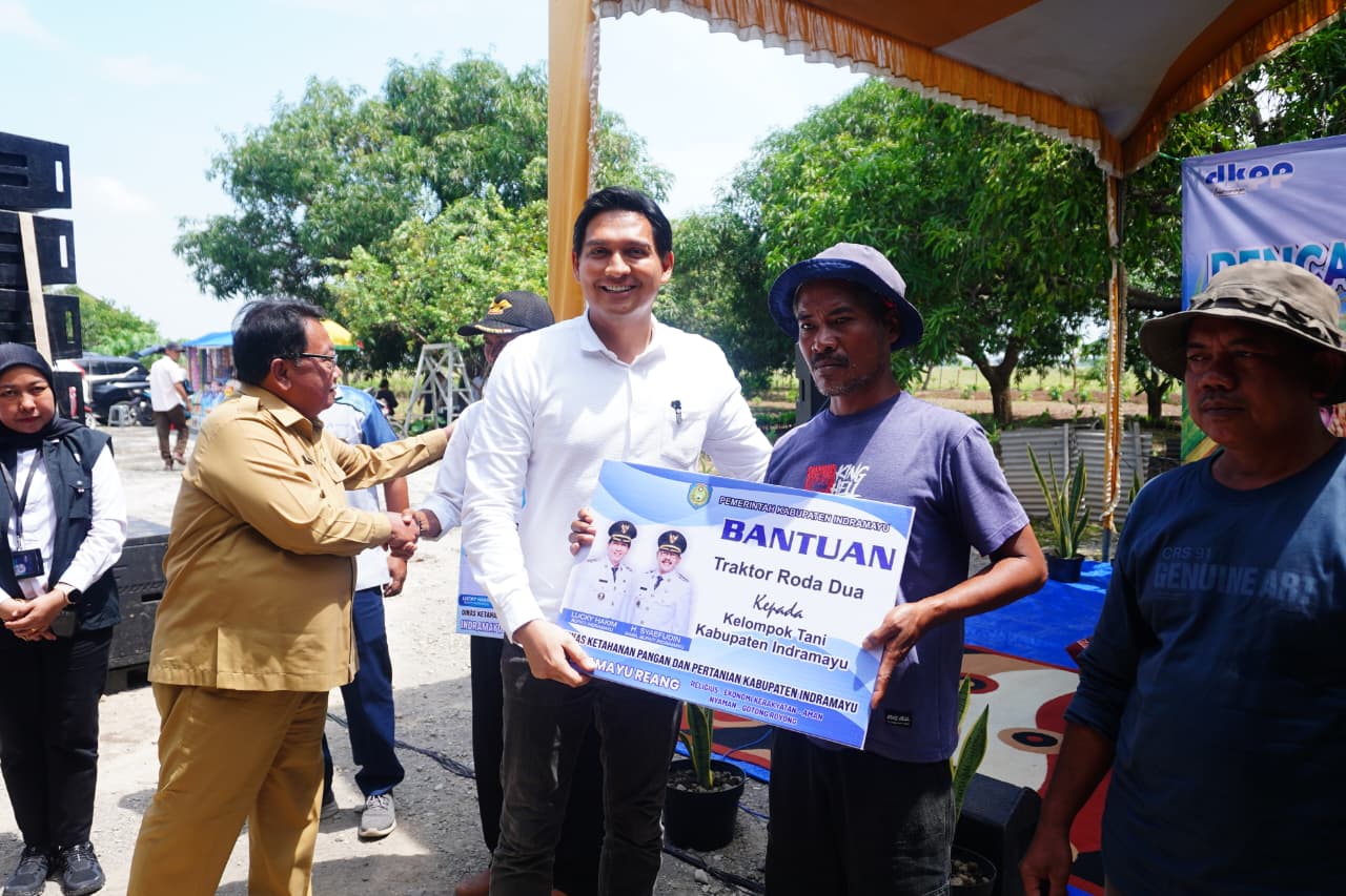 Pencanangan Masa Tanam I, Bupati Lucky Hakim Targetkan Produksi Padi 1,7 Juta Ton