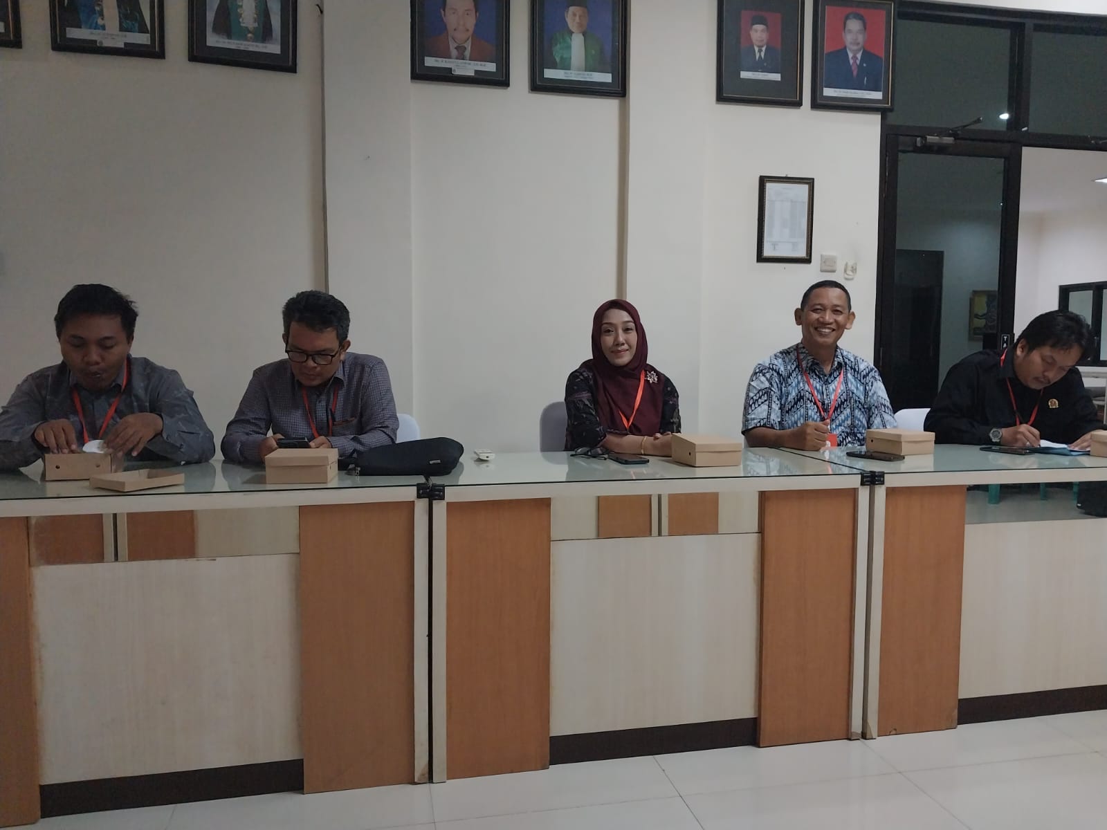 Pengadilan Agama Banjarnegara Siap Benahi Pengadilan Bebas dari Calo Pengadilan Agama Banjarnegara Siap Benahi Pengadilan Bebas dari Calo