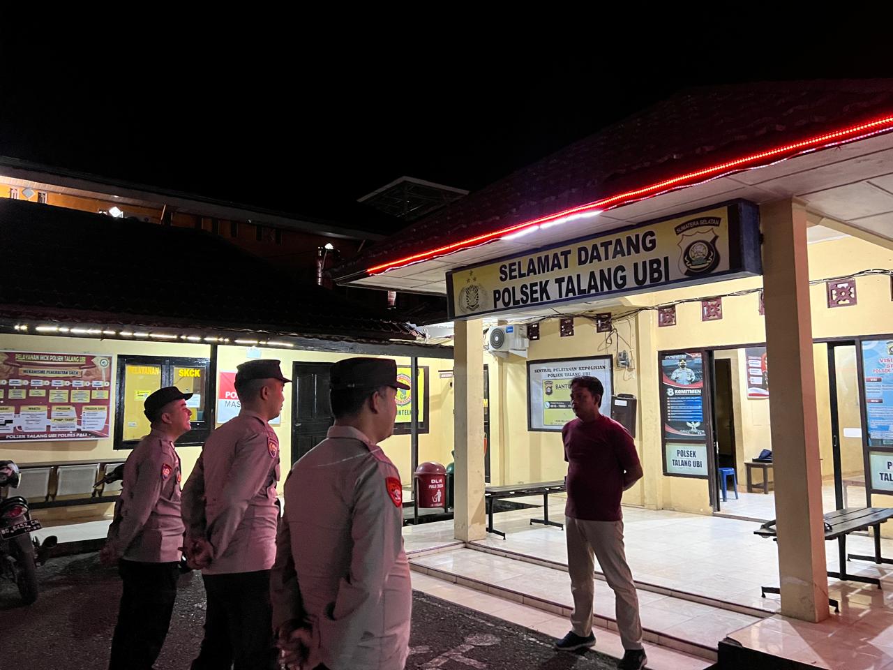 Patroli KRYD Polsek Talang Ubi Perketat Keamanan Malam Akhir Pekan, Kapolres PALI Tekankan Pentingnya Kehadiran Polisi di Tengah Masyarakat