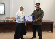 dr. Hj. Ratnawati Serap Aspirasi Warga Jatibarang Baru dan Serahkan Bantuan Secara Simbolis