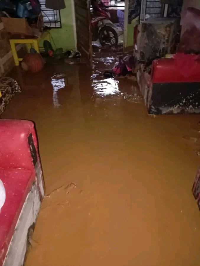 Camat Sirandorung Jadi Teladan, DPRD Tapteng Kritik Keras Tidak Aktifnya