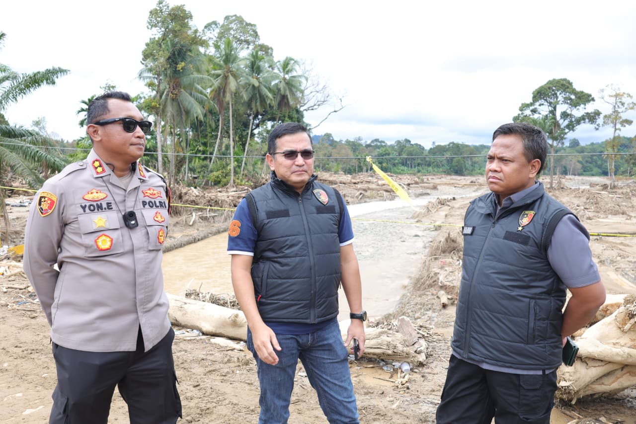 Bareskrim Polri Selidiki Asal Usul Gelondongan Kayu yang Hanyut dan Tutup Aliran Sungai di Anggoli-Garoga Sumut