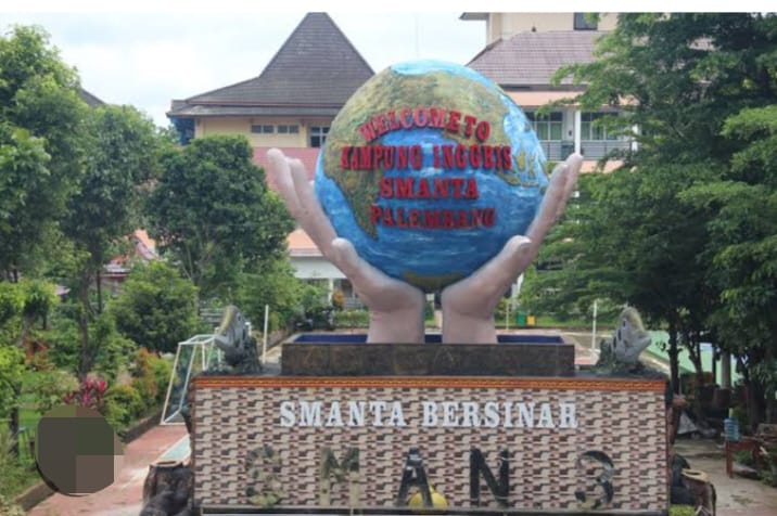 Diduga Lakukan Pungli 2 Hingga 7 Juta , Saat Dikonfirmasi Kepala SMA Negeri 3 Palembang Terkesan Anti Wartawan