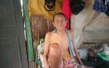 Pak Mada Seorang Lansia Warga Kabupaten Bekasi di Karangbahagia Butuh Uluran Tangan