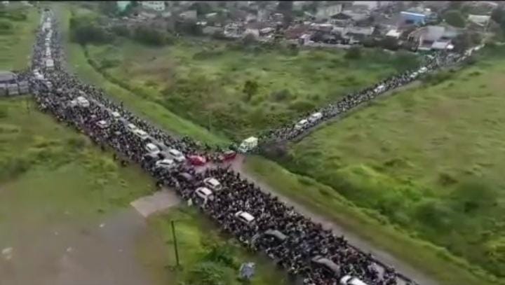 Satlantas Polres Bekasi Lakukan Rekayasa Lalu lintas khusus Roda Dua Imbas dari Kemacetan Penutupan Jalan Penghubung Kawasan Industri EJIP - MM2100