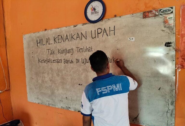 Kesejahteraan Buruh di Ujung Tanduk, HILAL Kenaikan Upah Tak Kunjung Terlihat Jelang Akhir Tahun 2025