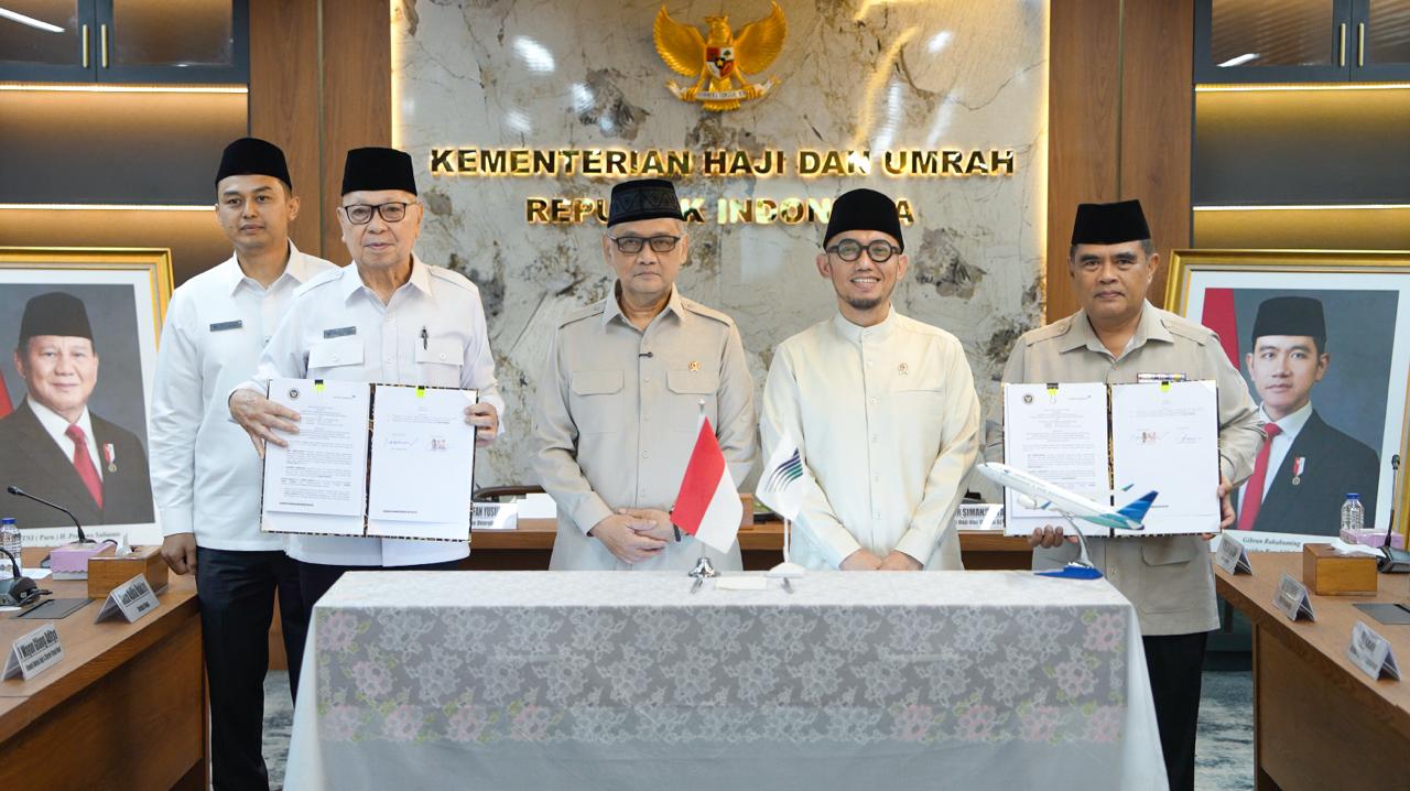 Teken Perjanjian Kerjasama Transportasi Udara, Menhaj Bersama PT Garuda Indonesia Jamin Kepastian Armada dan Jadwal Penerbangan Haji 1447-1449 H