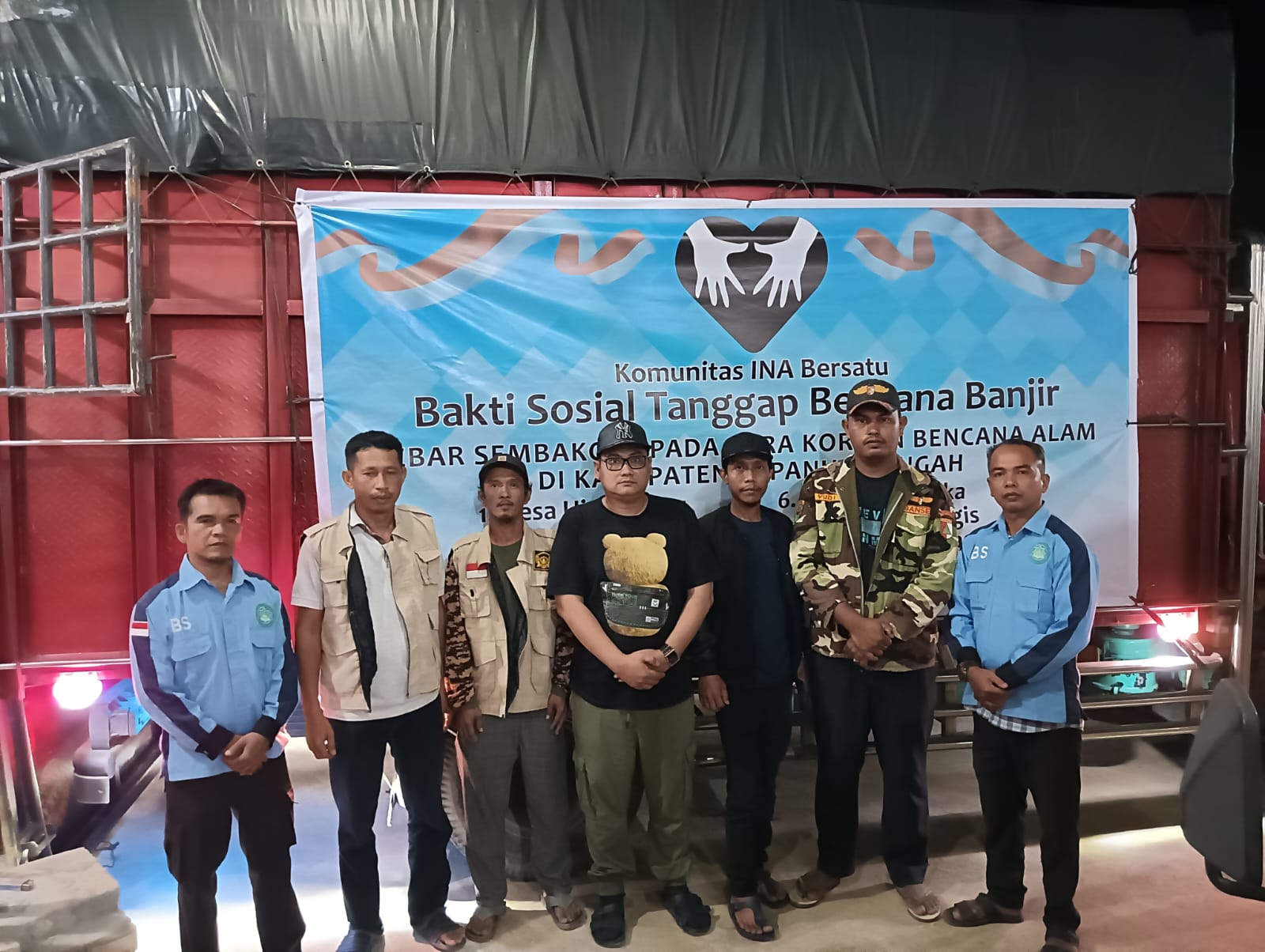 Komunitas INA Bersatu Salurkan Bantuan Kemanusiaan untuk Korban Banjir Bandang dan Longsor di Tapanuli Tengah