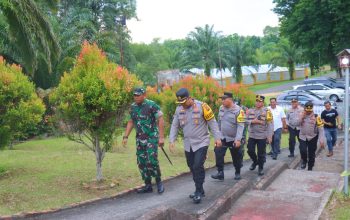 Polsek Talang Ubi Amankan Perayaan Natal di Tiga Gereja, Kapolres PALI Tegaskan Komitmen Jamin Keamanan Umat Beribadah