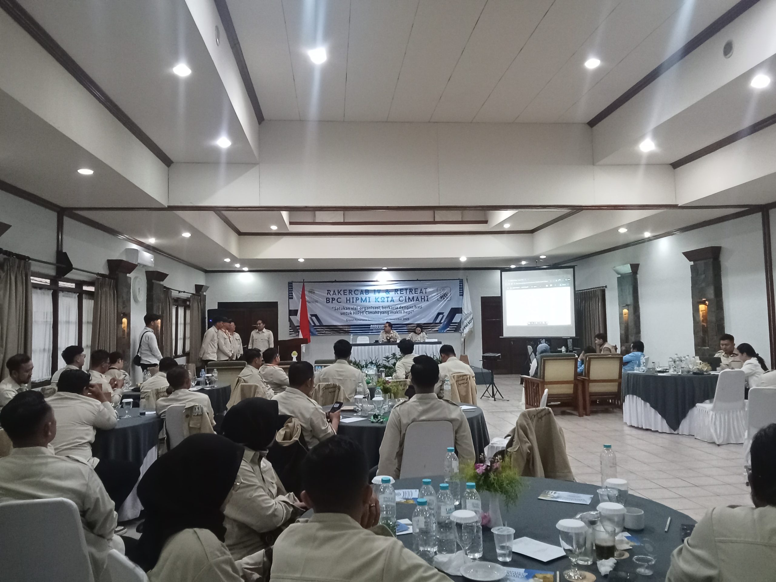 Rakercab ke-IV & Reatreat Bpc HIPMI Cimahi di Gelar, Wujudkan Ruang Inovasi Bagi Pengusaha Muda 