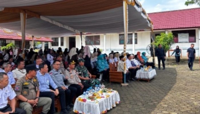 Peringati Hari Disabilitas Internasional & Hari Guru Nasional, SLB Negeri PALI Gelar Kegiatan Inklusif, Kapolres: “Mereka Adalah Pemimpin Masa Depan”