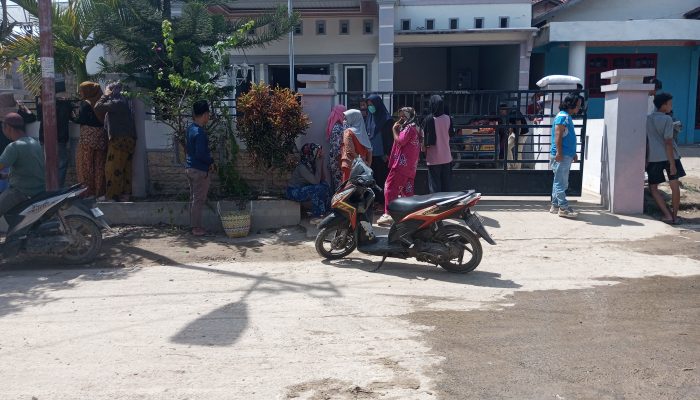Bantu Korban Banjir, Dapur Umum di Kediaman Bakhtiar Ahmad Sibarani Dibuka Setiap Hari