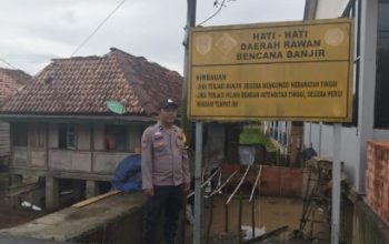 Banjir Mulai Genangi Pekarangan Warga, Polsek Tanah Abang Intensif Monitoring Debit Air Sungai Lematang