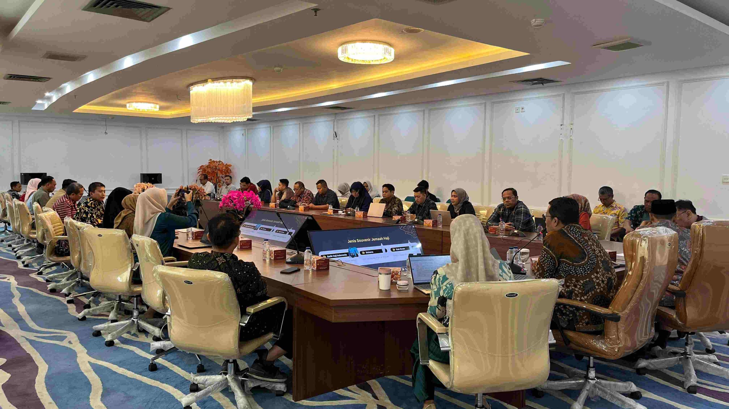 Kemenhaj Pastikan Ekonomi Haji Berdampak Langsug bagi UMKM Indonesia 