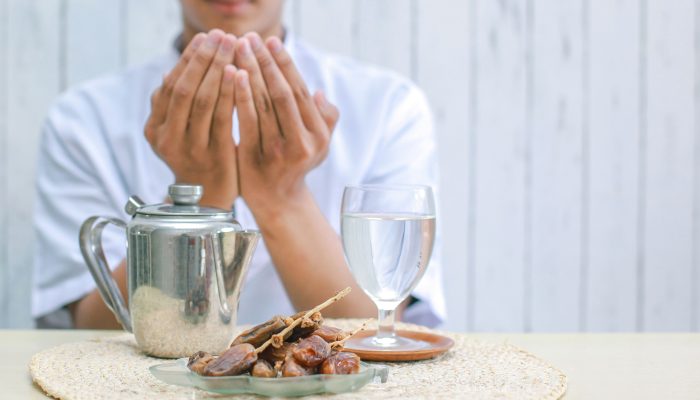Menggabungkan Niat Puasa Sunah Rajab dengan Qadha Puasa Ramadhan, Bolehkah?
