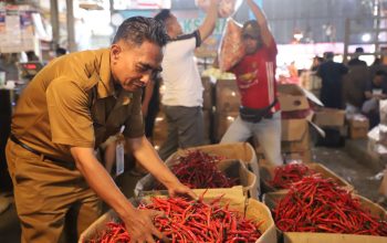 Jelang Nataru, Harga Cabai dan Bawang di Pasar Induk Cibitung Naik