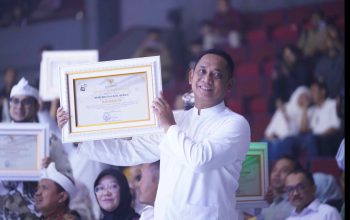 Penhujung Akhir Tahun 2025, Kabupaten Bekasi Kembali Raih Predikat “Kabupaten Informatif”