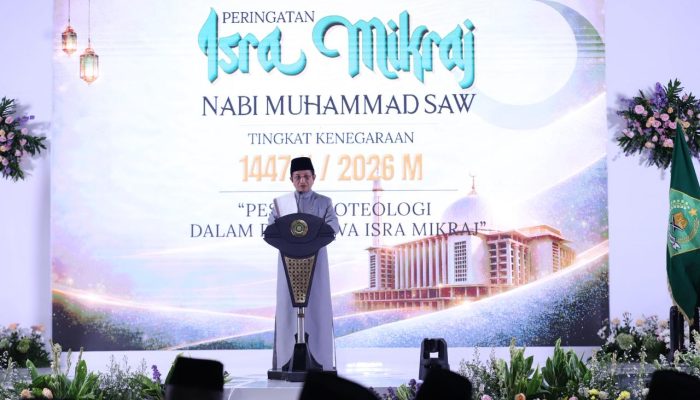 Peringati Isra Mikraj 1447 H, Menag Ajak Umat Peduli Alam dan Sosial lewat Nilai Salat