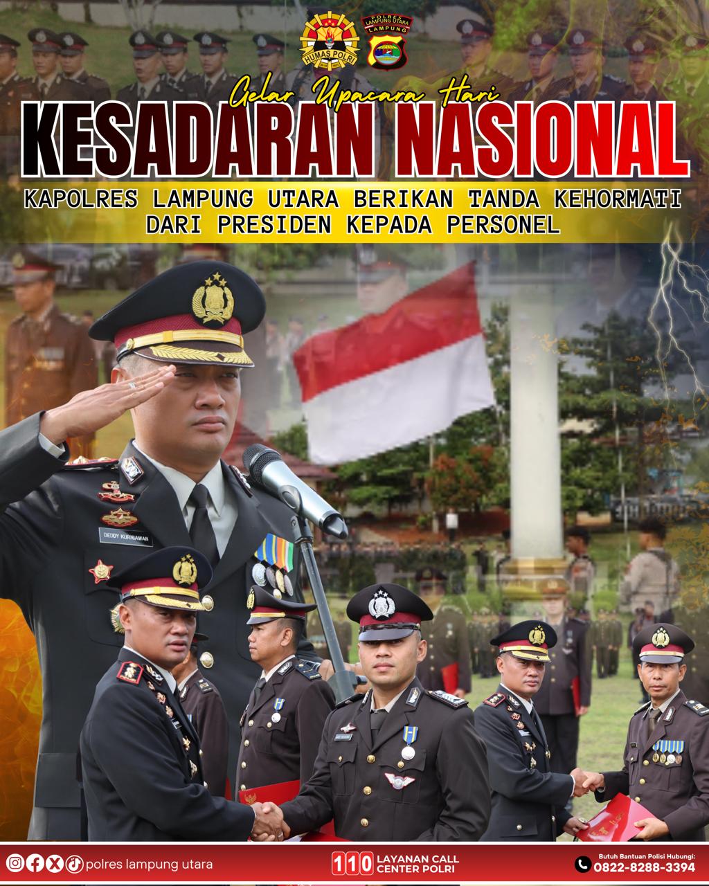 Gelar Upacara Hari Kesadaran Nasional, Kapolres Lampung Utara Berikan Tanda Kehormatan Dari President Kepada Personel
