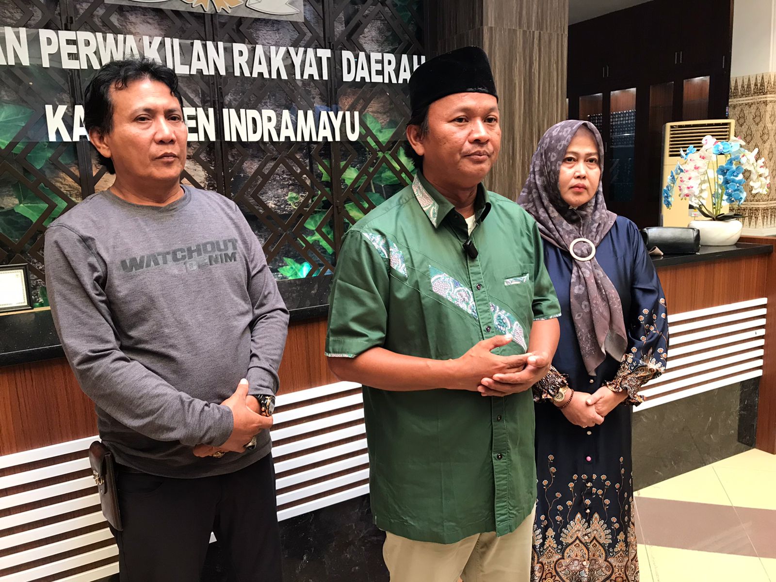 Calon Kuwu Desa Mulyasari dan Santing Audiensi ke DPRD Indramayu, Soroti Dugaan Kejanggalan Pilkades Digital